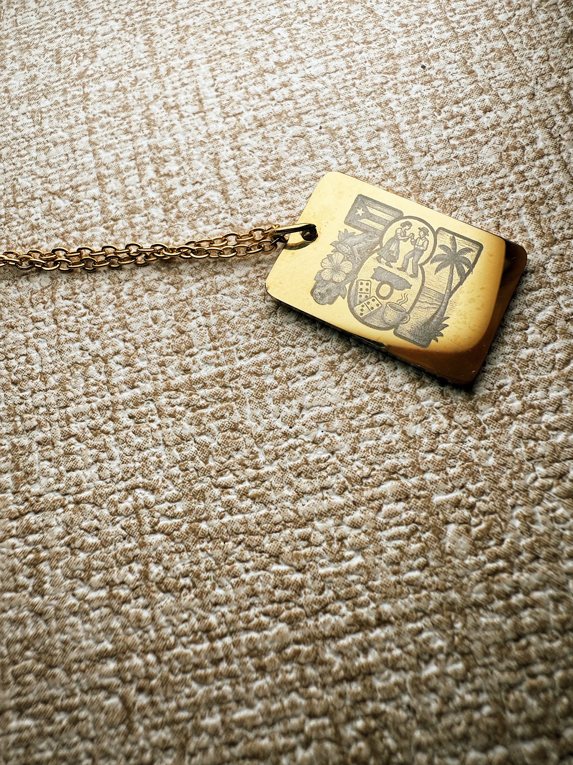 787 Tradición Necklaces