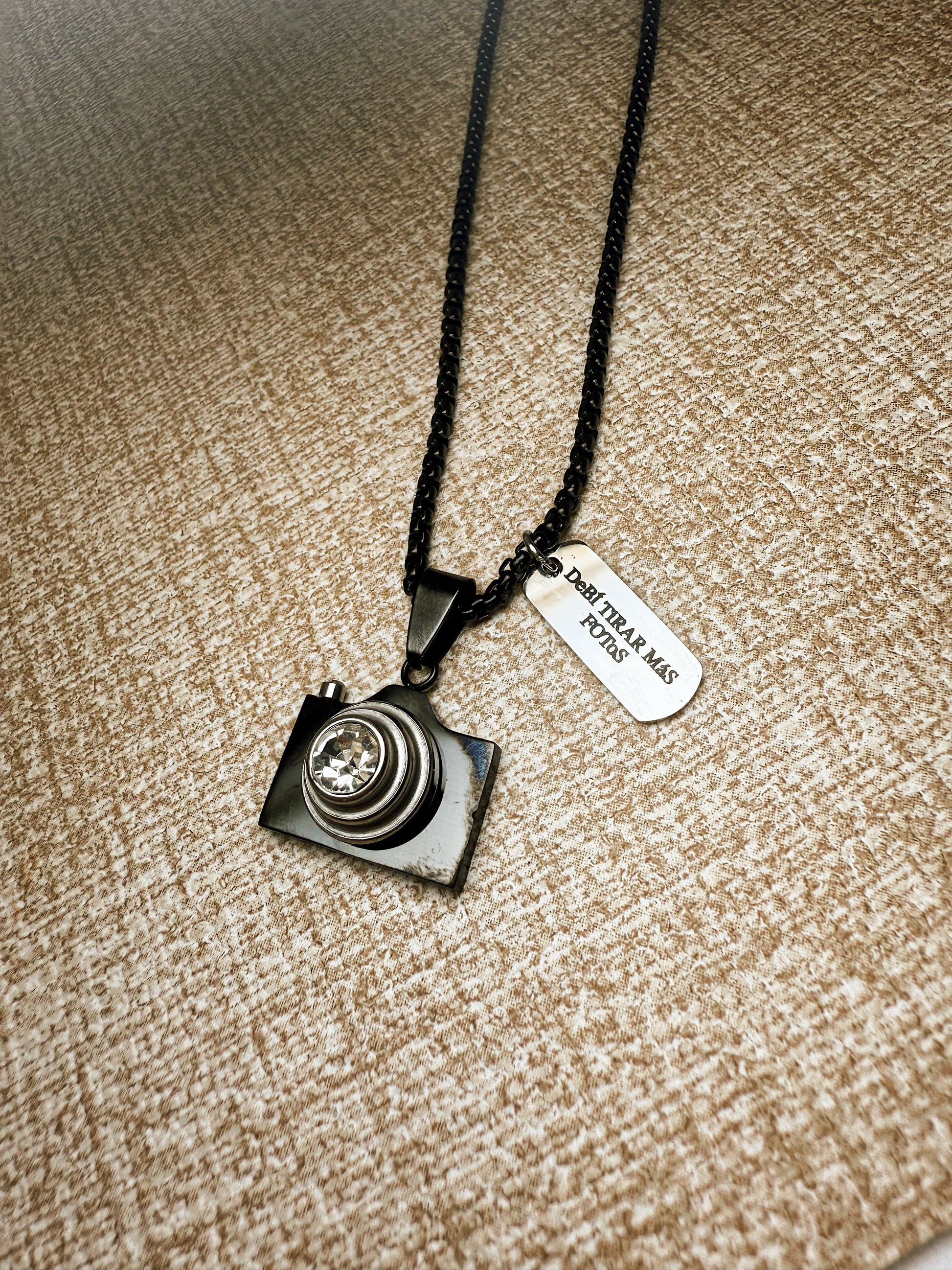 DEBÍ TiRAR MáS FOToS Necklaces (Pre-ORDER)