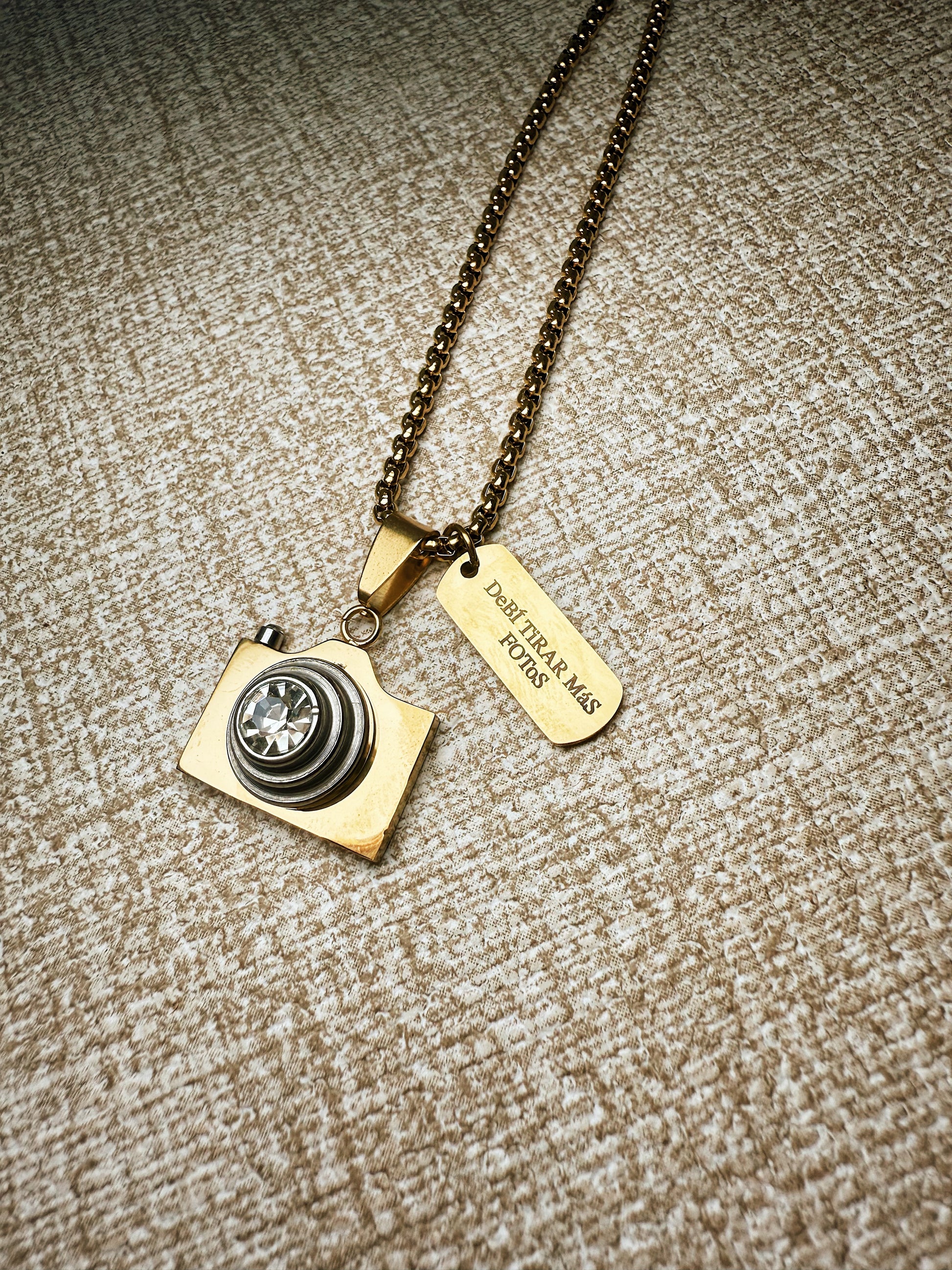 DEBÍ TiRAR MáS FOToS Necklaces (Pre-ORDER)